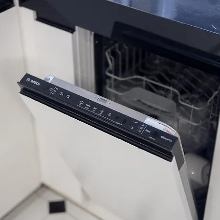 Old Town Grey By Bookinghost ורשה