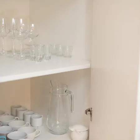 Old Town Grey By Bookinghost * ורשה