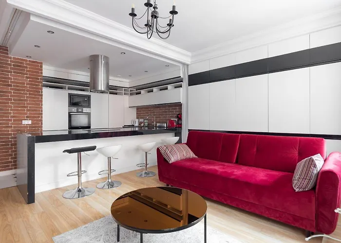 Apartment Old Town Grey By Bookinghost *